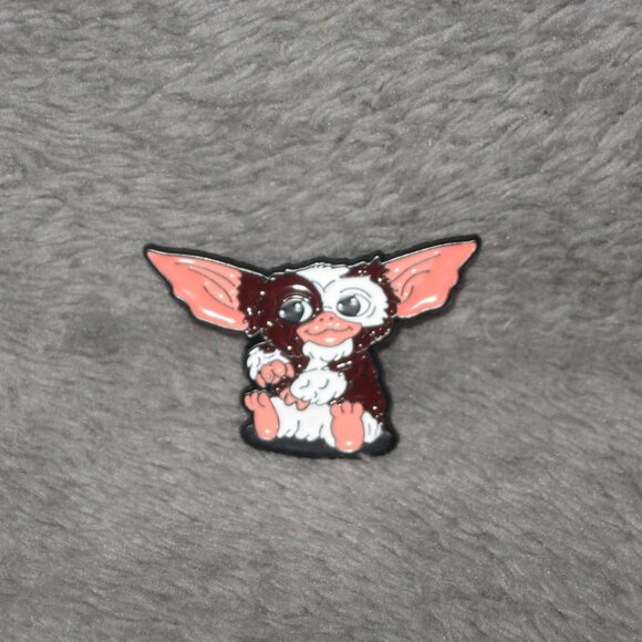 1980s Movie Gremlins Gizmo Metal Enamel Pin 25101A2 - Picture 7 of 7